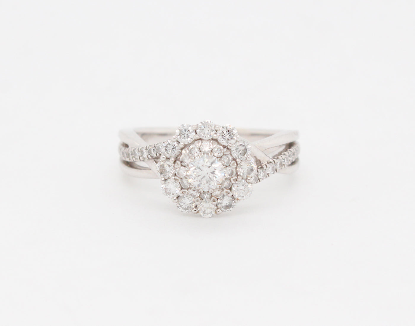 Estate 14KW 1.00 Cttw Diamond Cluster Engagement Ring