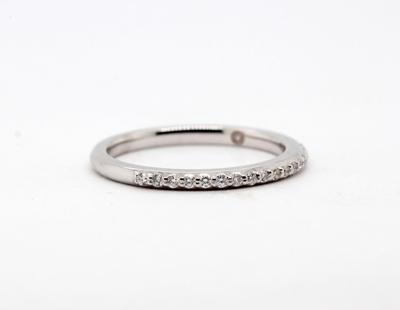 14KW .14 Cttw Diamond wedding Band, H-SI2