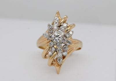 Estate 14KY .75 Cttw Diamond Cluster Ring Hi in Color and SI1 in Clari