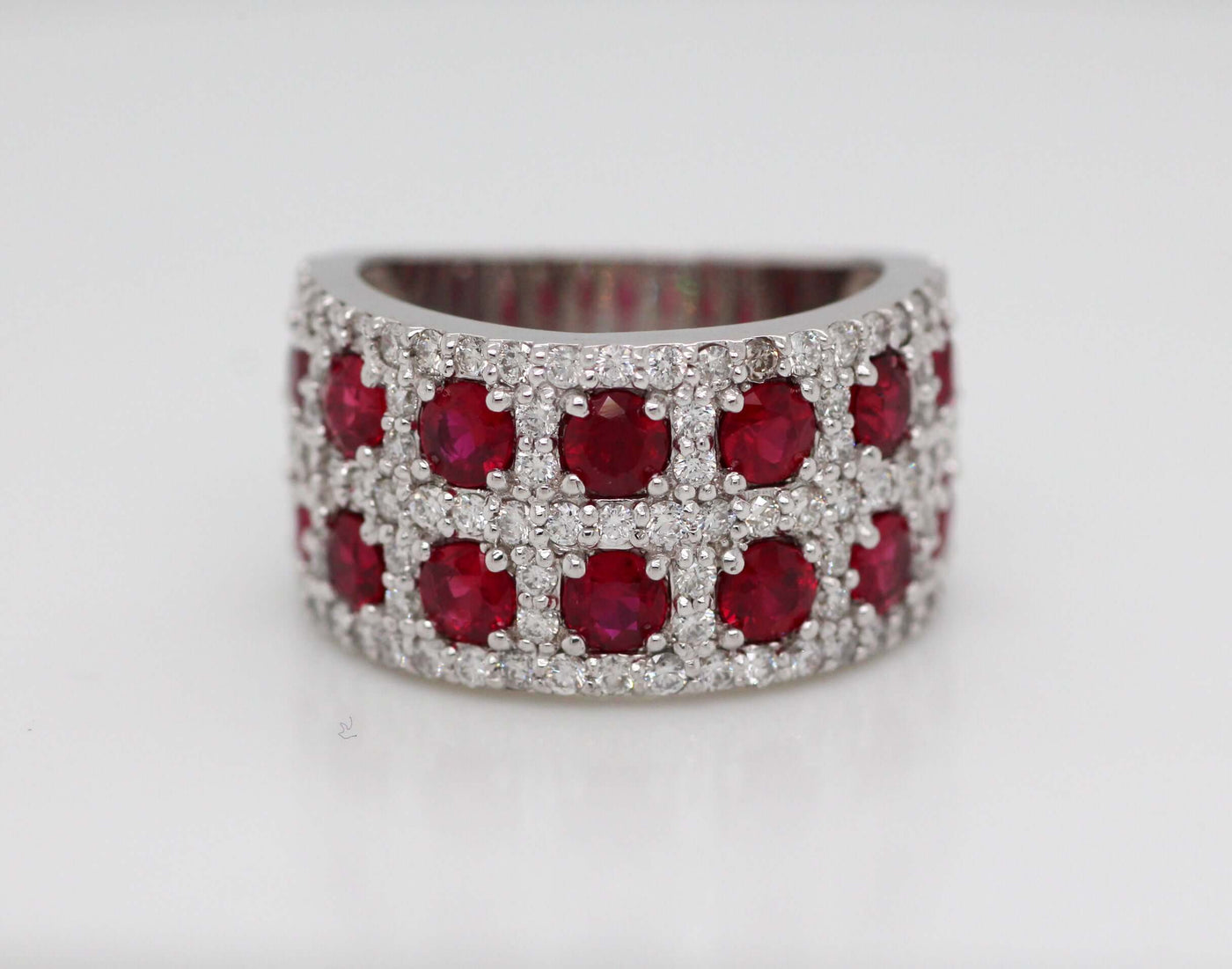 14KW 2.52 CTTW RUBY AND DIAMOND FASHION RING 1.06 CTTW H-SI1