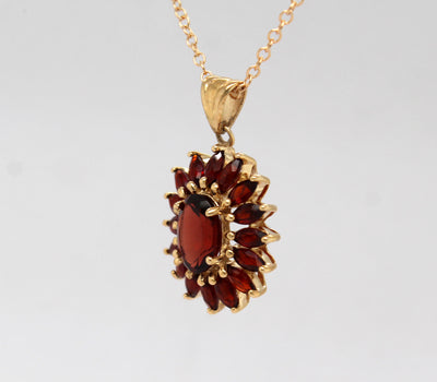 Estate 10KY 3.50 Cttw Garnet Pendant with 14KY Chain