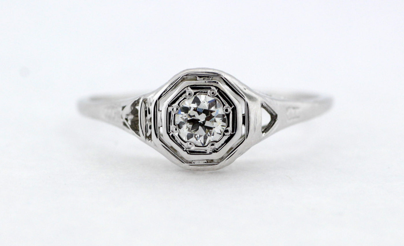 ESTATE 14KW .17 CT VINTAGE DIAMOND RING H-VS2