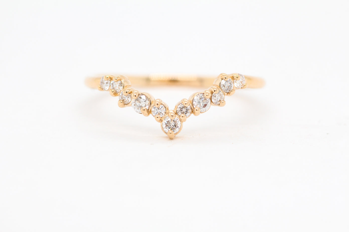 14ky .18 cttw diamond curved shadow band, h-si2