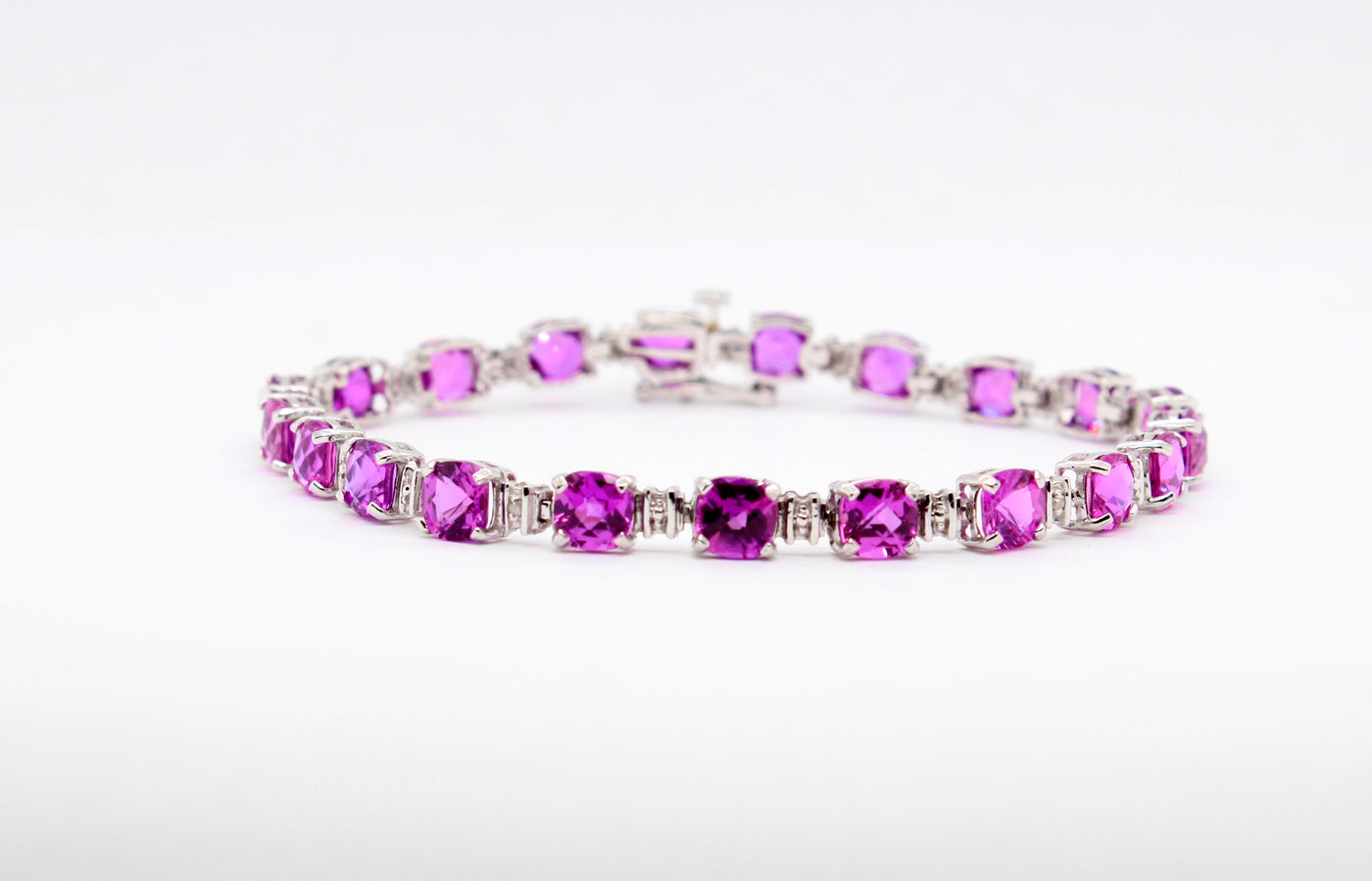 Estate 10KW 10.50 Cttw Pink Topaz and .02 Cttw Diamond Bracelet, I in
