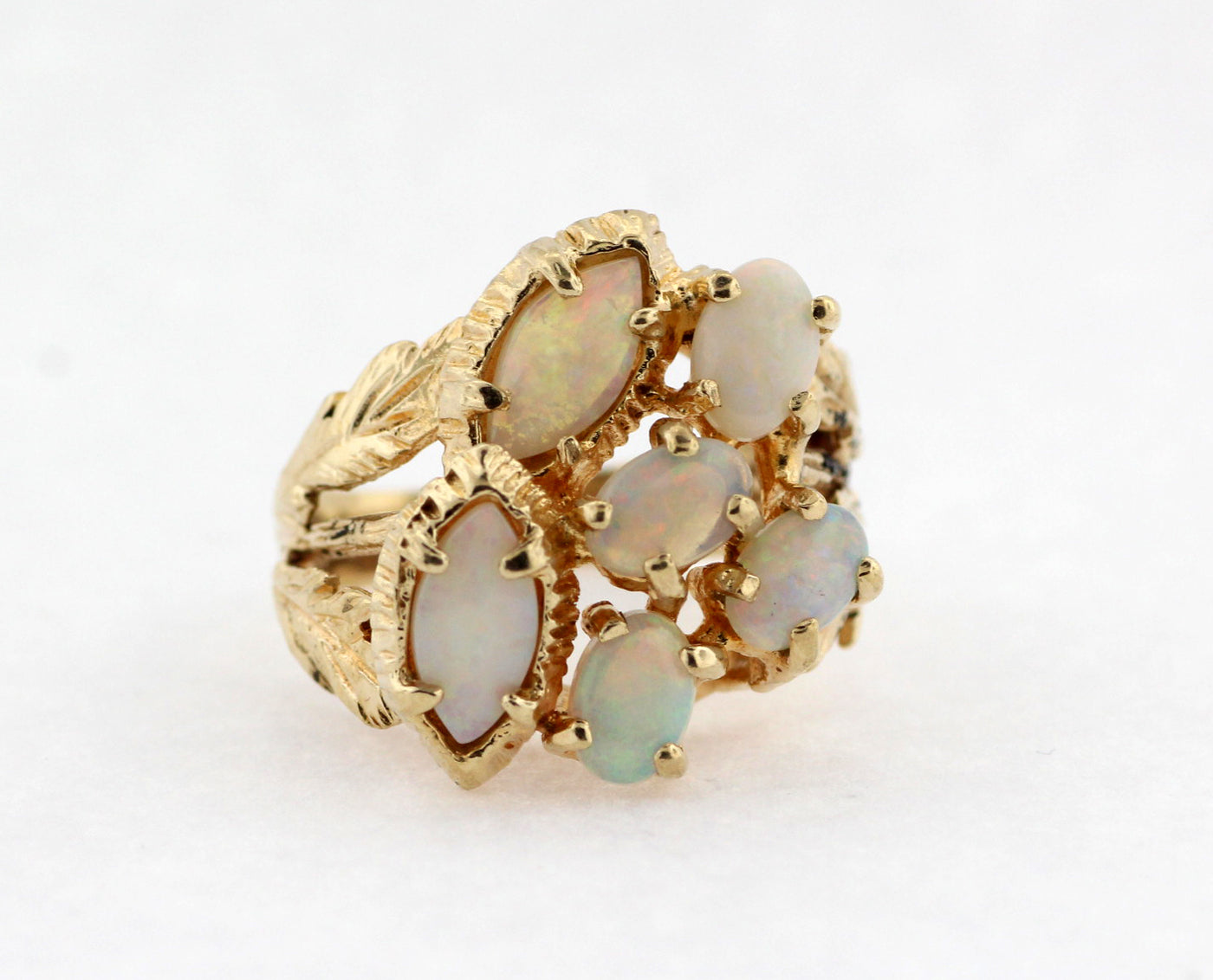 ESTATE 14KY OPAL RING