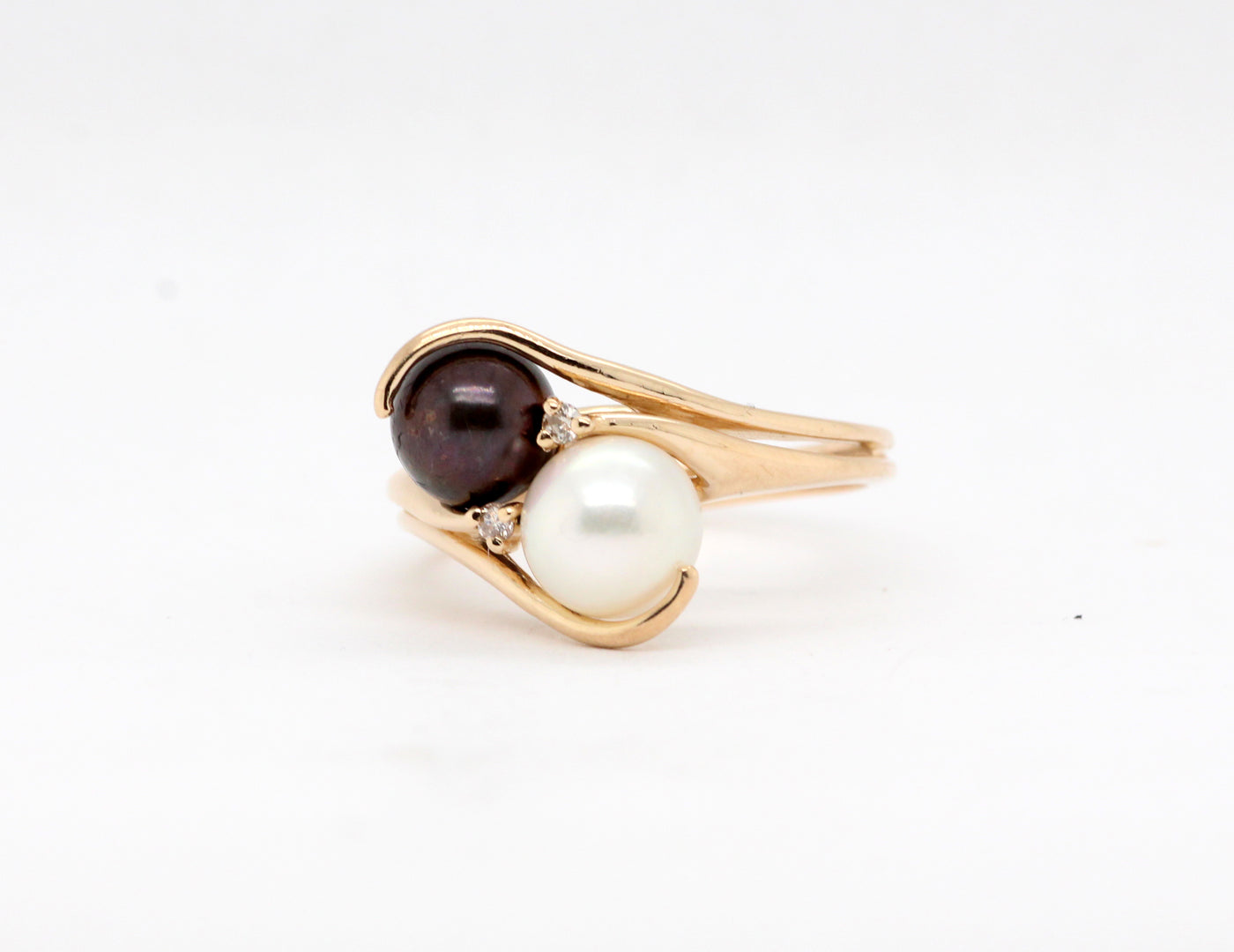 Estate 14KY Black and White Pearl and Diamond Ring