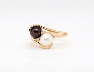 Estate 14KY Black and White Pearl and Diamond Ring