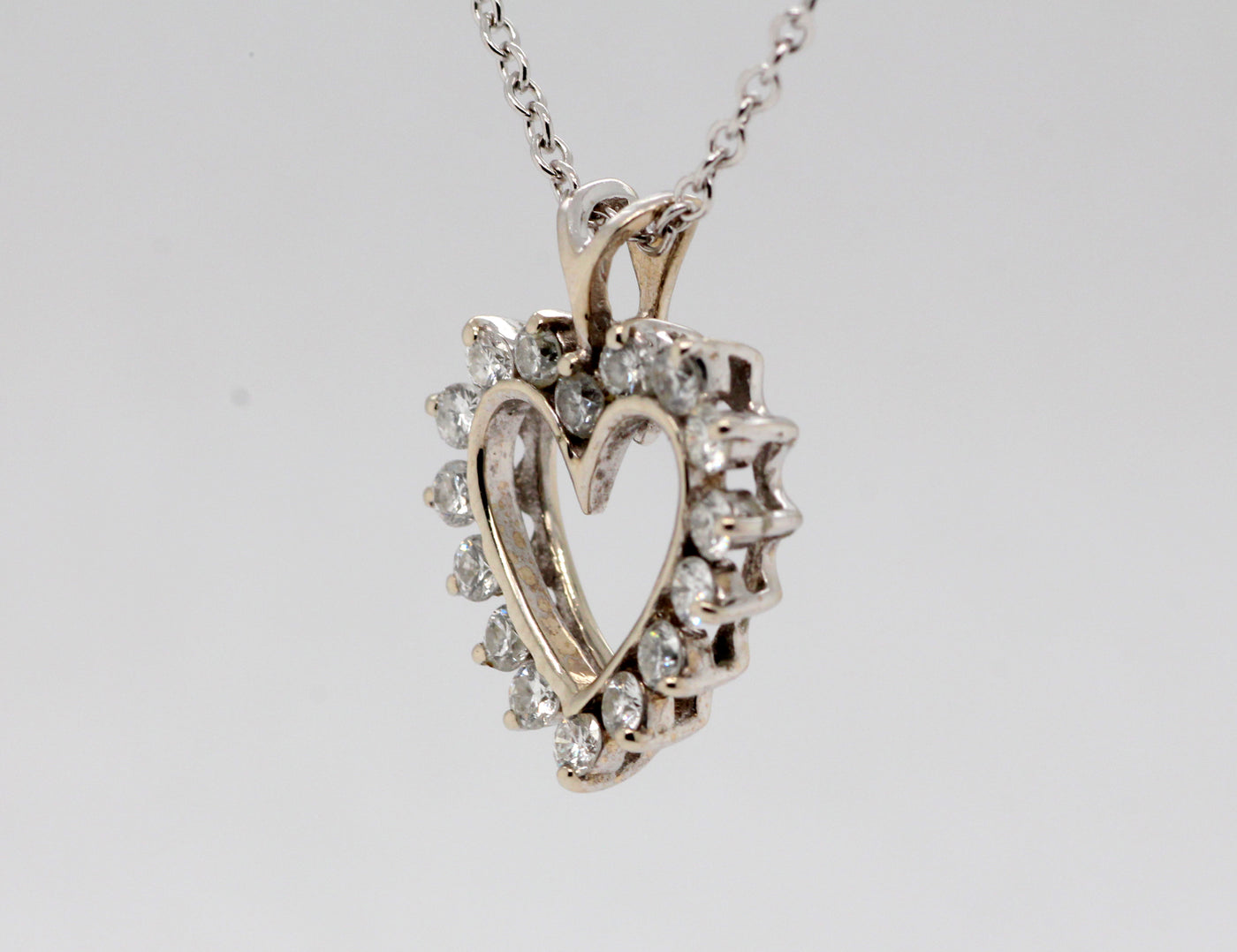 14KW .33 Cttw Diamond Heart Shaped Pendant