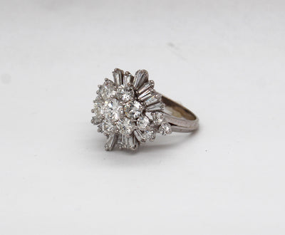 Estate 18KW 3.50 Cttw Diamond Cluster Ring F in Color and VS1-2 in Cla