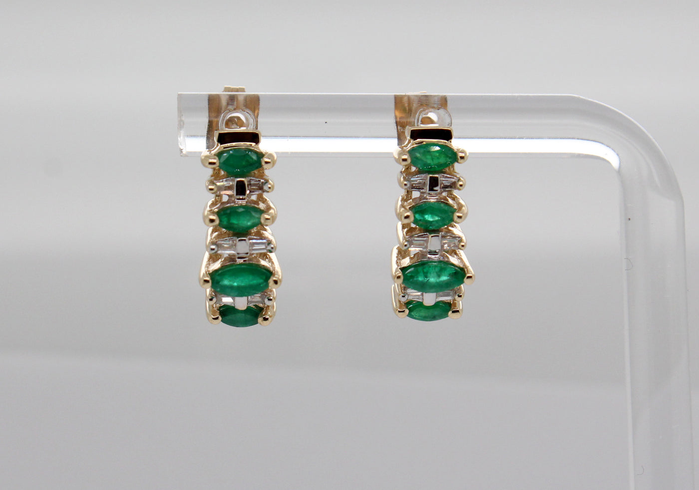 Estate 10KY .70 Cttw Emerald and .15 Cttw Diamond Earrings H in Color
