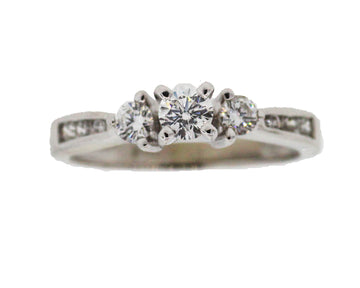 14KW 1/2CTTW 3 STONE ENG RING