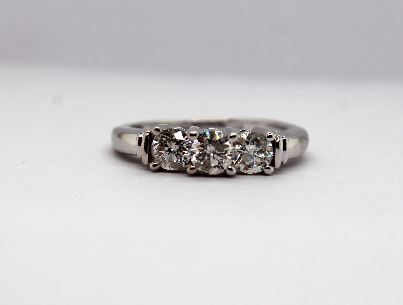 Estate 14KW 1.00 Cttw Diamond Engagement Ring